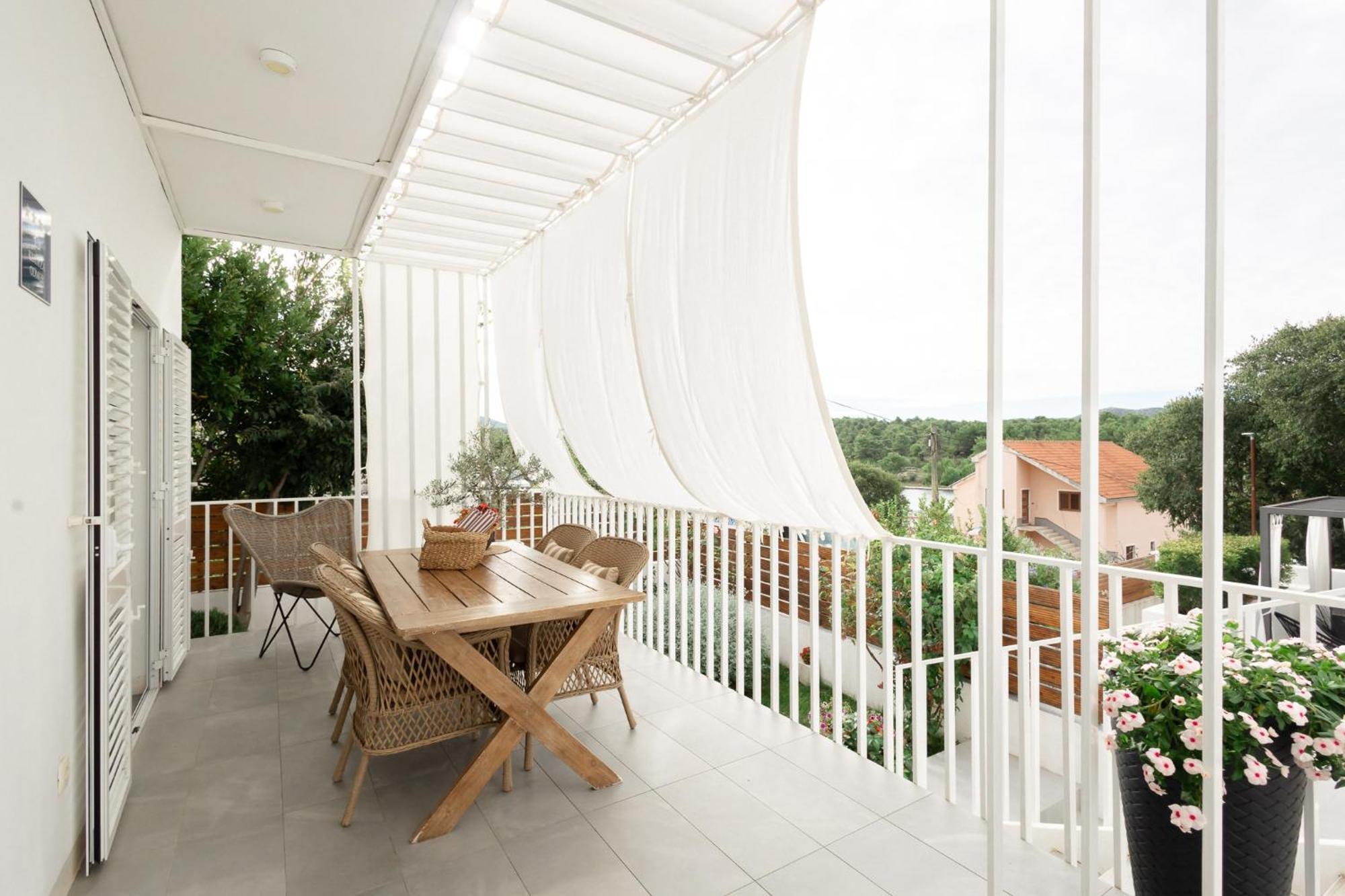 Apartment Mr Bellina Šibenik Esterno foto